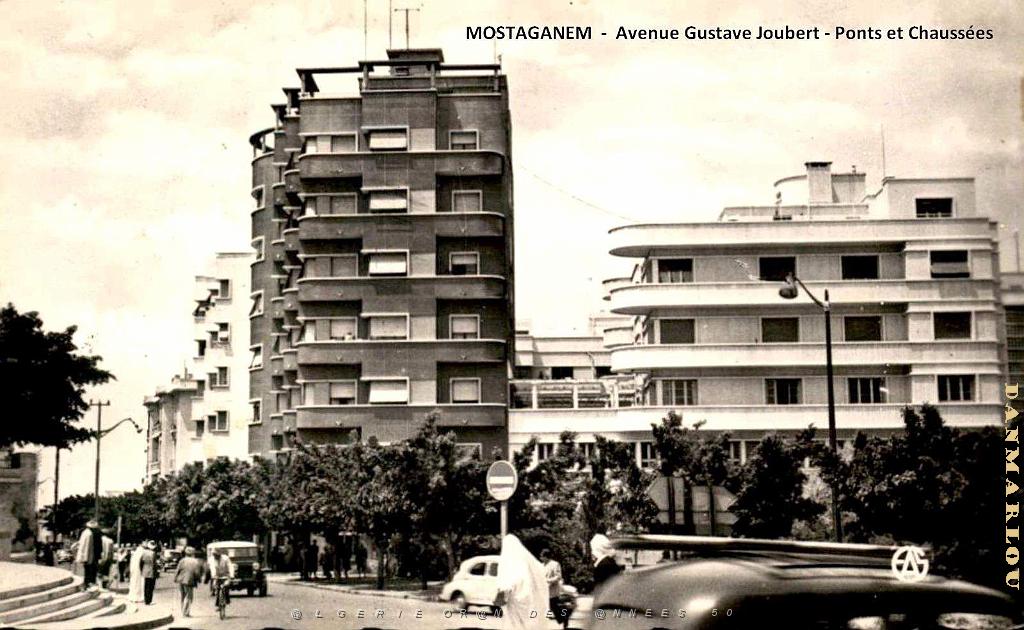 MOSTAGANEM - AVENUE GUSTAVE JOUBERT ET PONTS ET CHAUSSEES.jpg